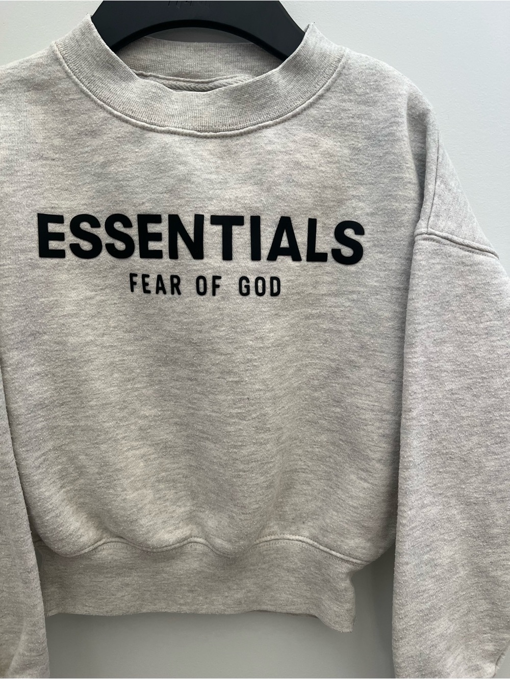 Fear of God ESSENTIALS Light Gray Crewneck Sweatshirt - Picture 2 of 11